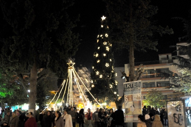 Την Παρασκευή θα ανάψει το Δέντρο των Χριστουγέννων του Δήμου Πέλλας